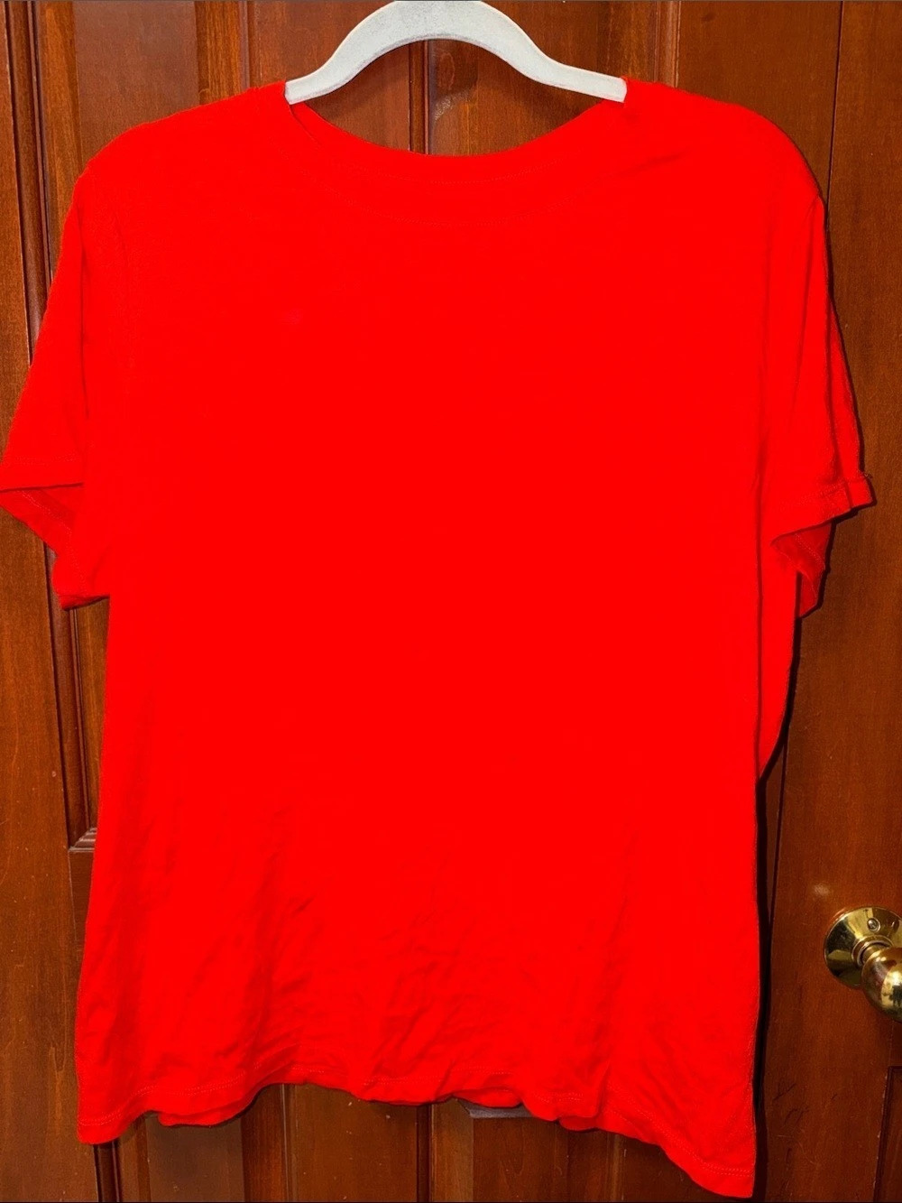 A New Day Short Sleeve Tee in Red… Like New